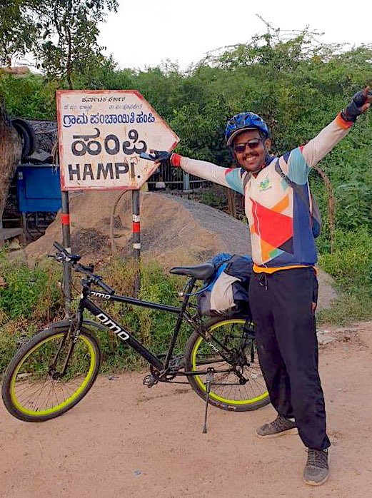 Bicycle Traveller Pune to hampi on Omobikes Model 1.7 Hybrid Bike