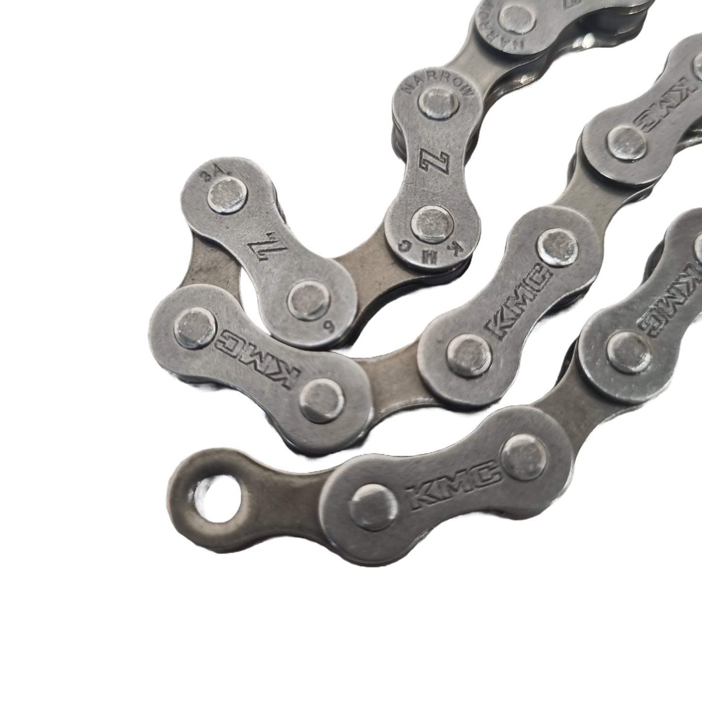 bicycle kmc Z7 chain side view