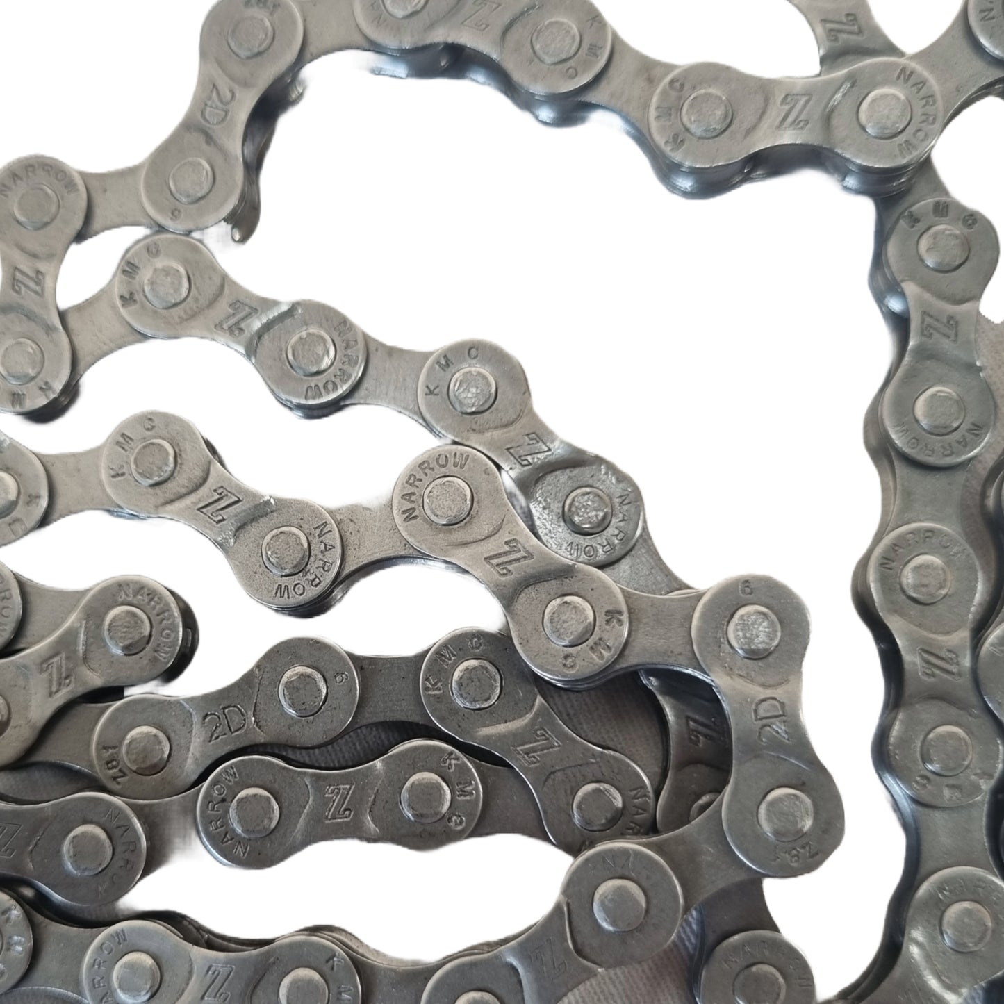 KMC Z8.1 Bicycle Chain for 8, 24 Gear (Grey)
