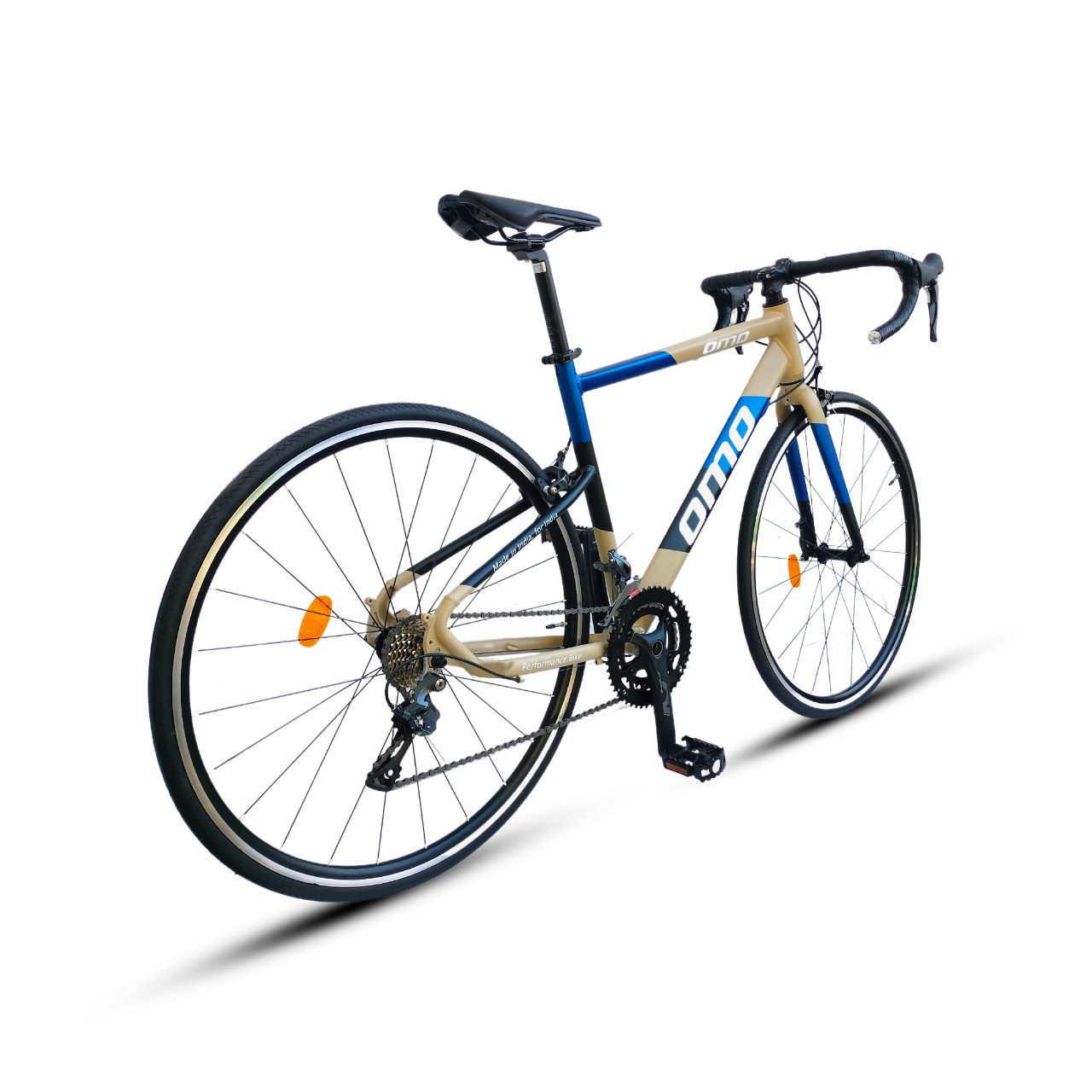 Best beginner's road bike in India with claris drivetrain