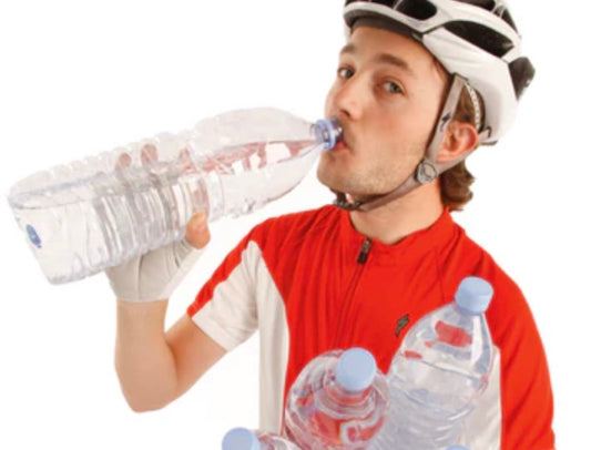 How much water to drink during cycling
